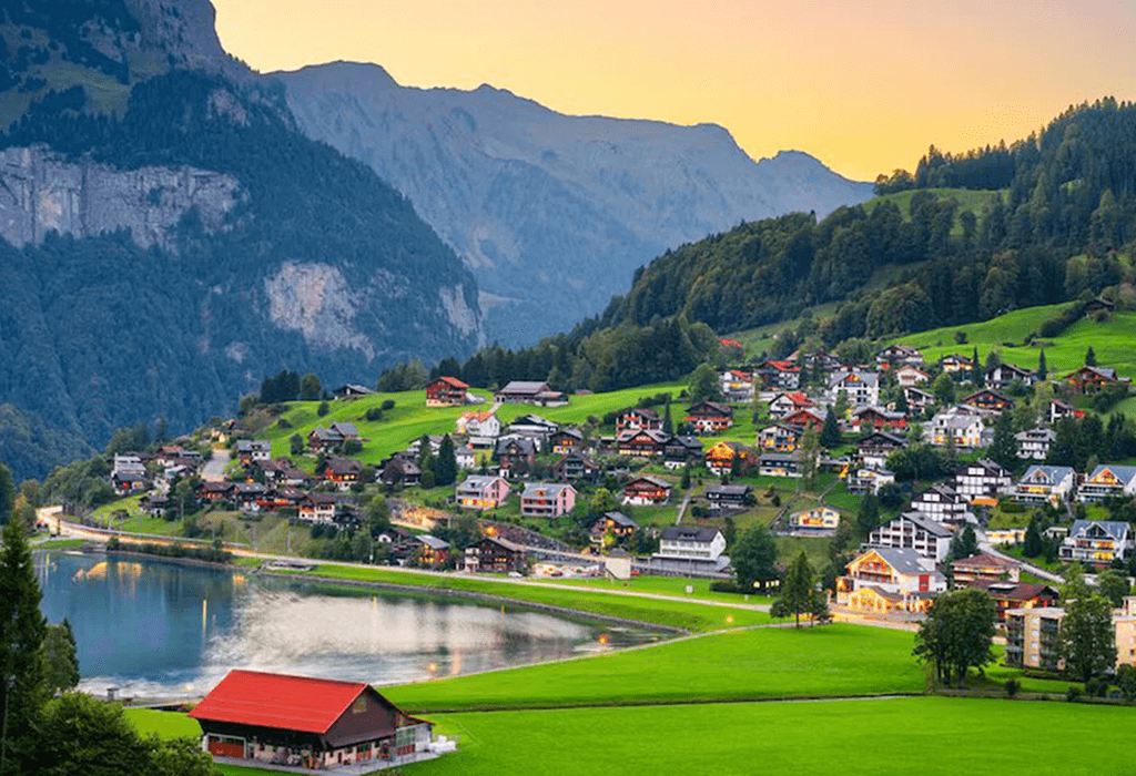 Paris, Switzerland & Italy – NEW YEAR’S GROUP TOUR